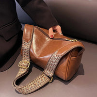 Chic vintage PU leather Boston handbag - fashionable crossbody