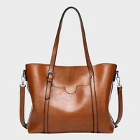 Bettina - Luxurious Bag Timeless Elegance