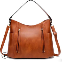 Georgia’s Timeless Elegance | Vintage Shoulder Bag